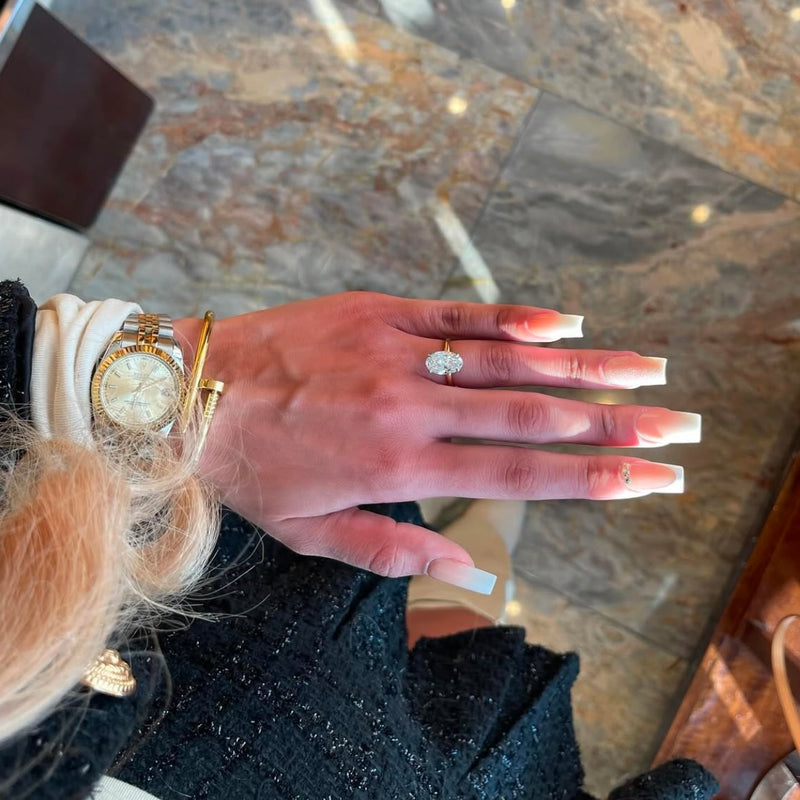 Oval Brilliant Cut Solitaire Plain Band Lab Diamond Engagement Ring (Floating Head) (1ct+)