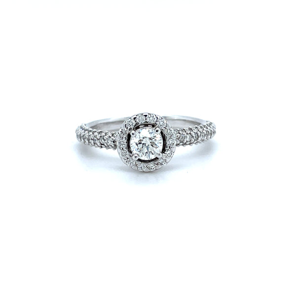 Round Shape Single Halo Diamond Ring