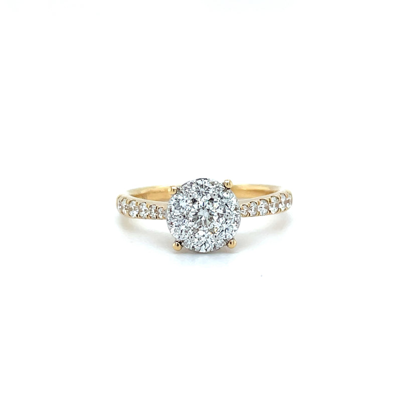 Round Shape Cluster Diamond Ring