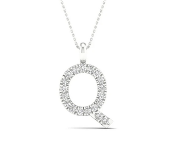 Q Initial Pendant