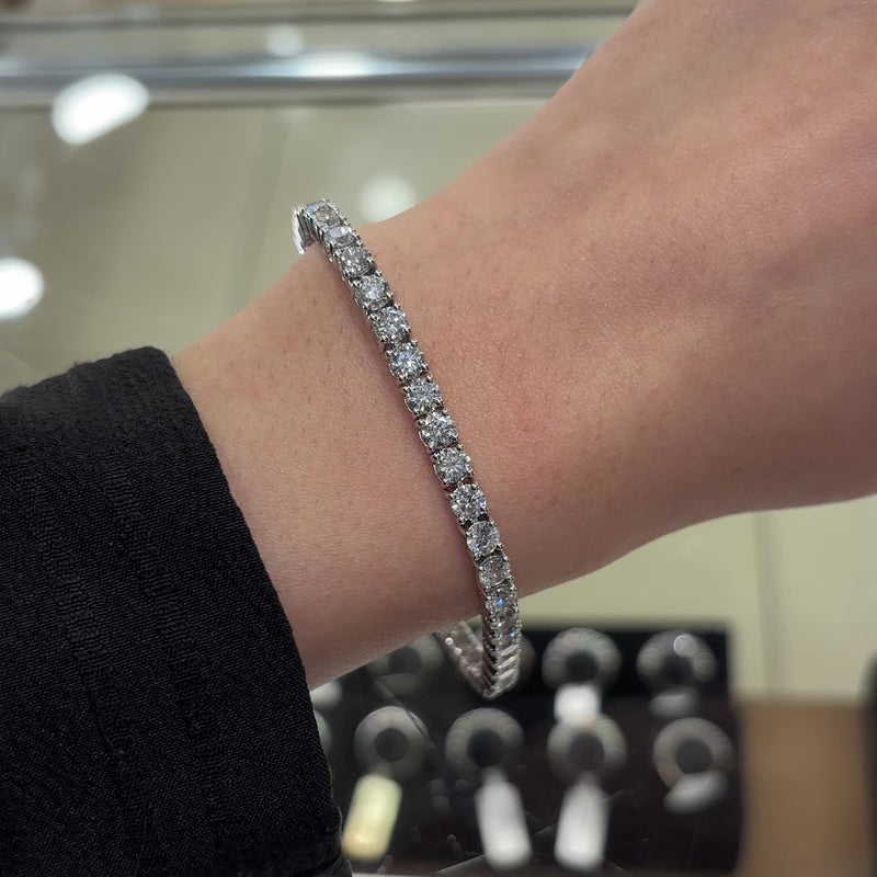 18K Round Cut Lab Grown Diamond Tennis Bracelet