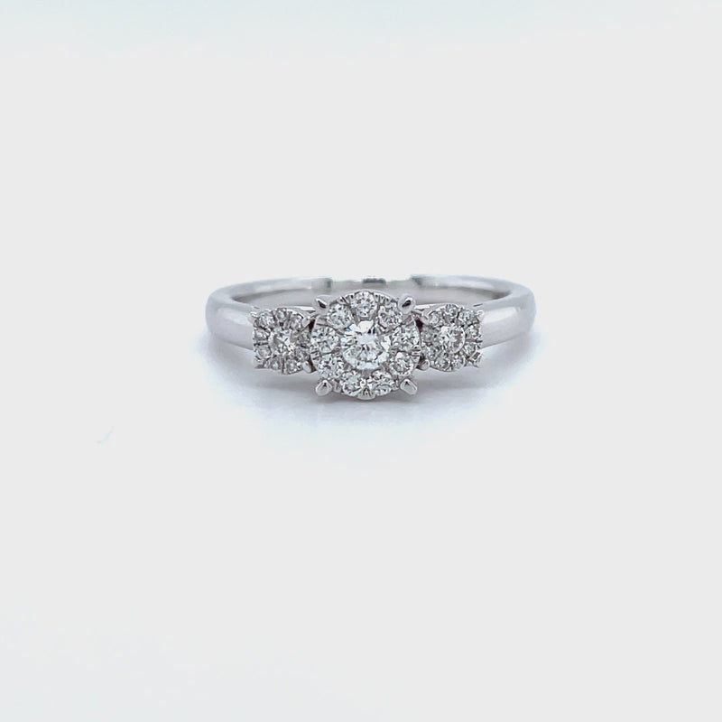 Round Shape Trilogy Diamond Ring