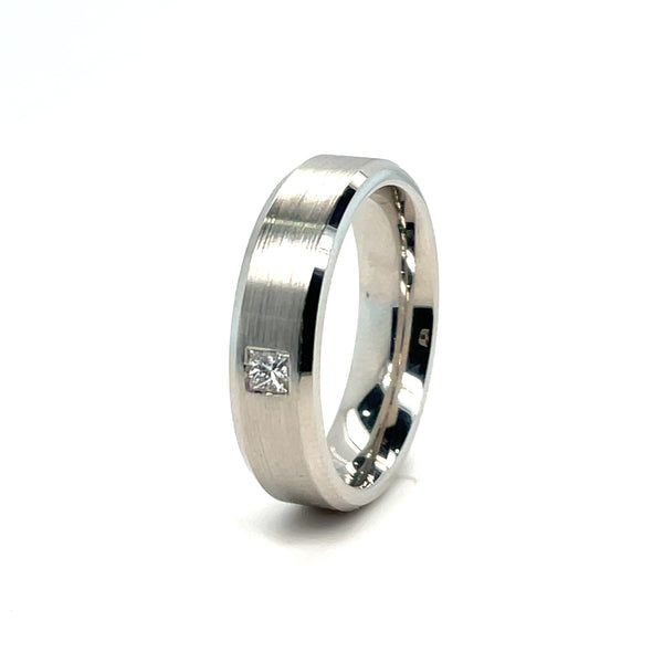Platinum Bevelled Princess Cut Diamond Band