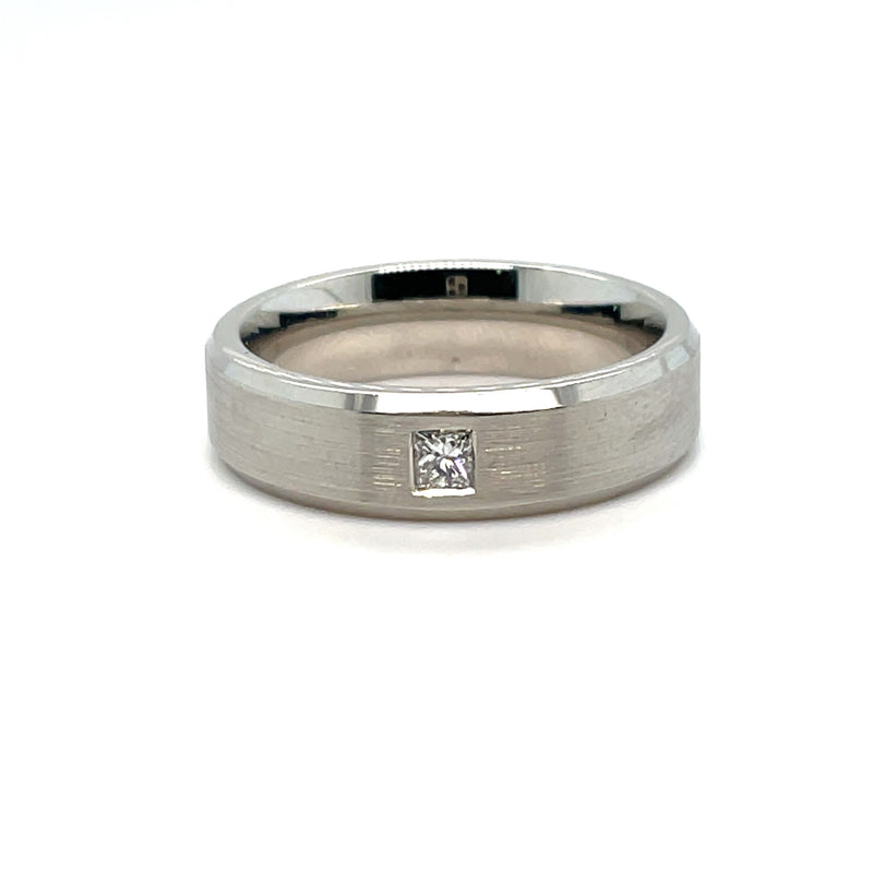 Platinum Bevelled Princess Cut Diamond Band