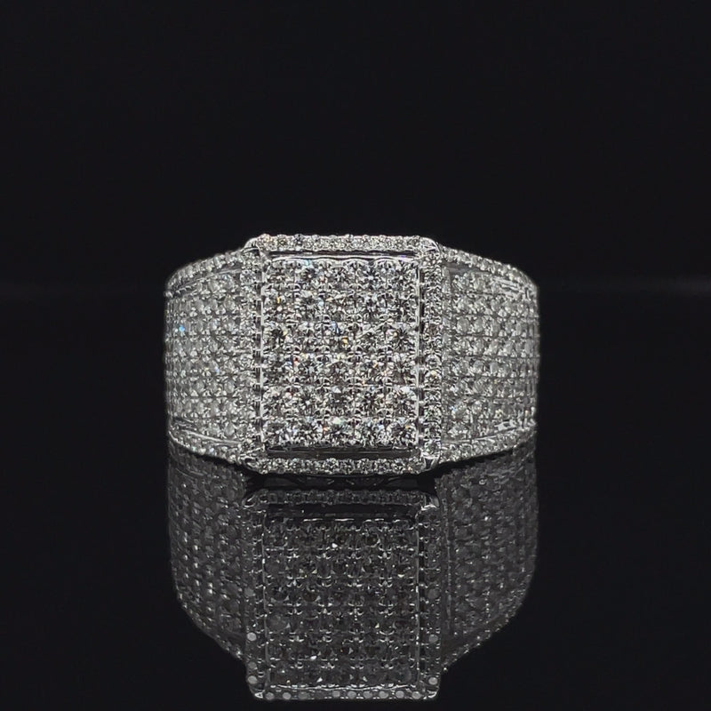 14K White Gold Gents Ring - 2.79CT