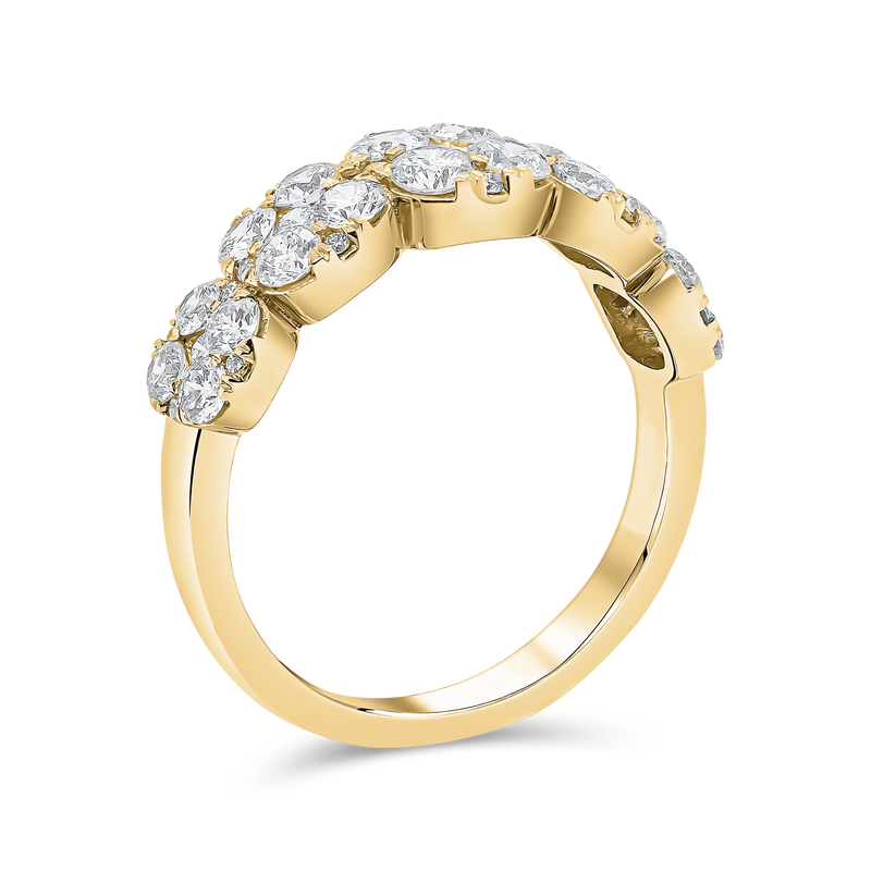 Wedding Band set in Round Brilliant Diamonds