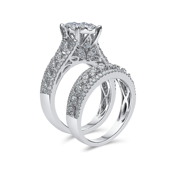Round Brilliant Diamond Ring and Matching Band