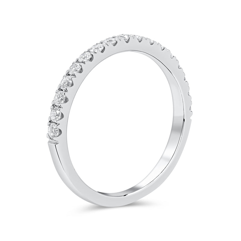 Wedding Band set in Round Brilliant Natural Diamond