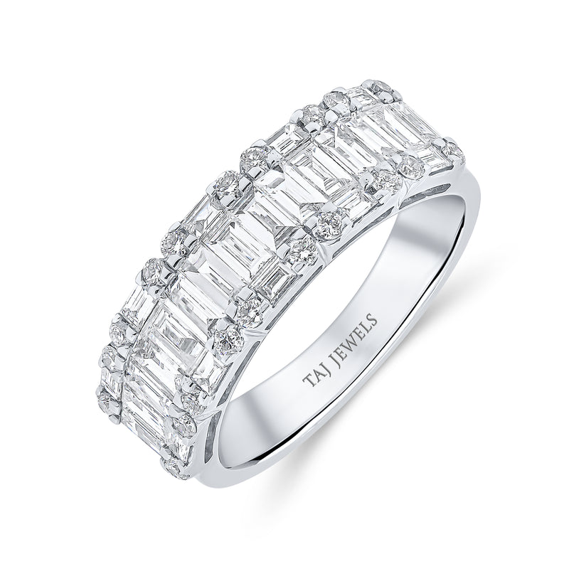 Wedding Band in Baguette and Round Diamonds