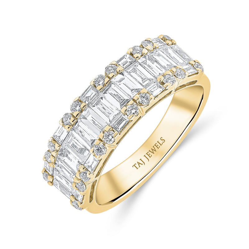 Wedding Band in Baguette and Round Diamonds