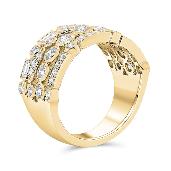 Wedding Band in Round and Baguette Diamonds