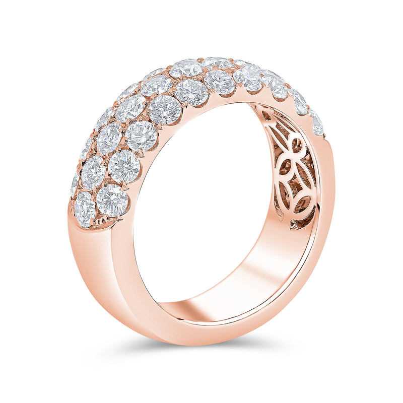 Wedding Band set in Round Diamonds