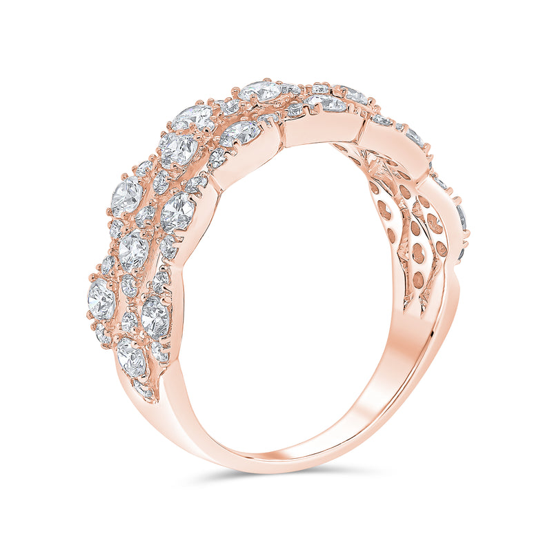 Wedding Band in Round Diamonds