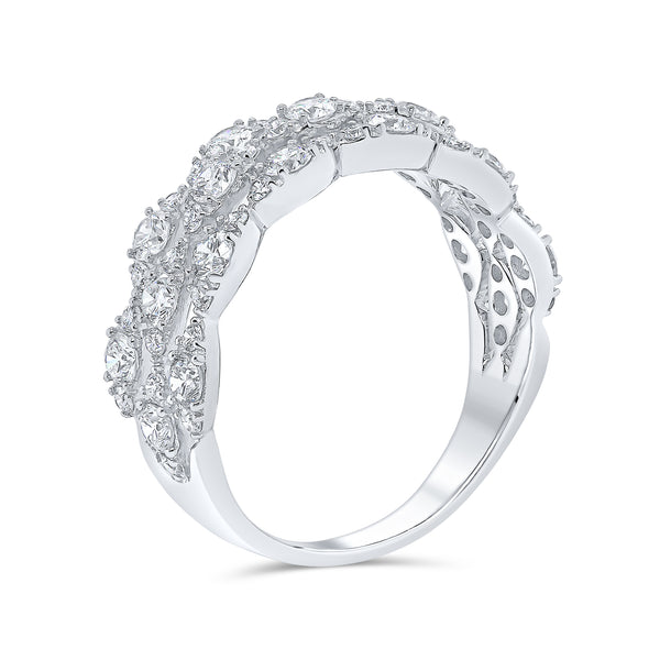Wedding Band in Round Diamonds