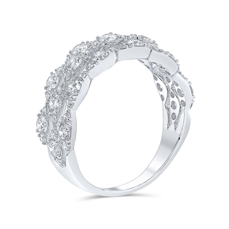 Wedding Band in Round Diamonds