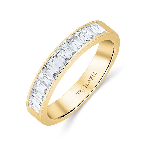Wedding Band in Baguette Diamonds