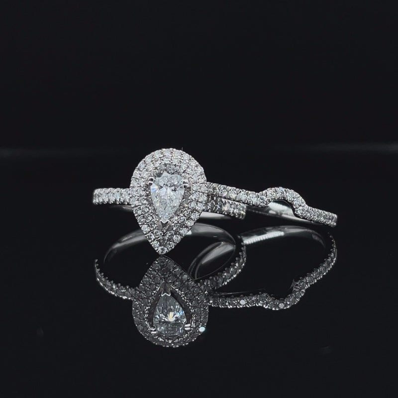 Pear Shape Single Halo Diamond Ring & Matching Band