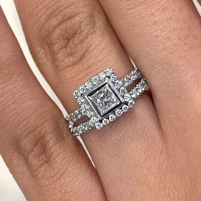 Princess Cut Single Halo Diamond Ring & Matching Band