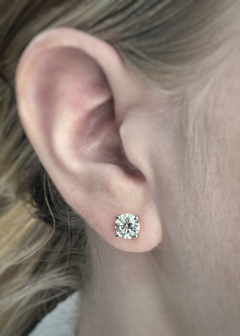 Lab Diamond Earring Studs