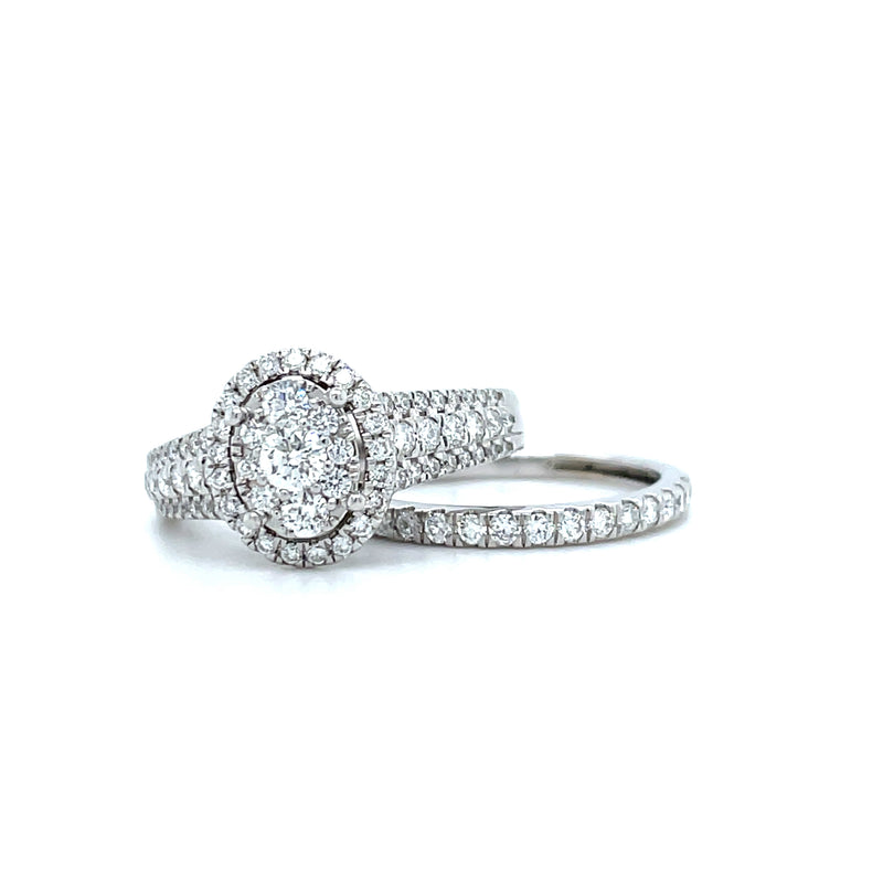 Oval Shape Single Halo Diamond Ring & Matching Band
